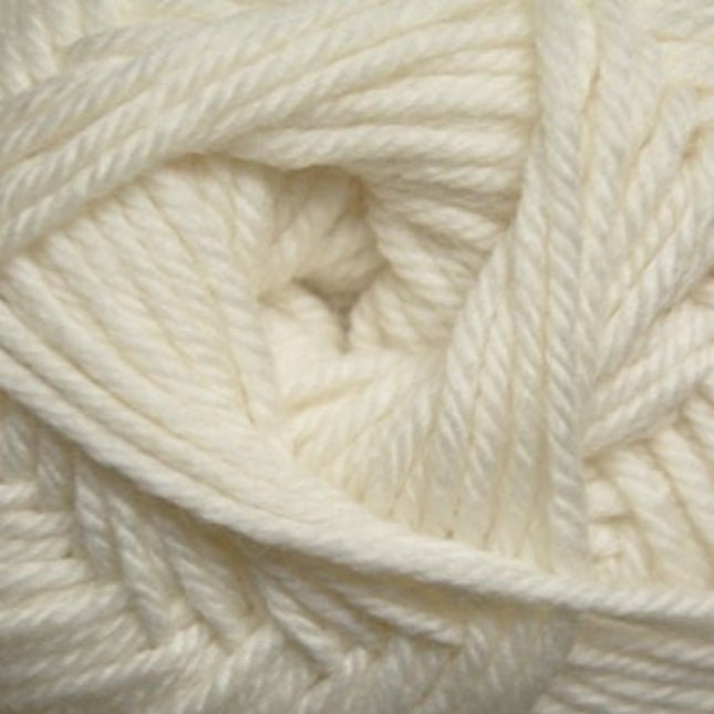 220 Superwash Merino - A Twist of Yarn