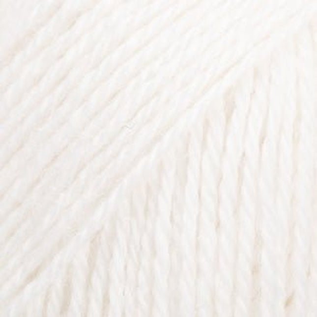 Drops Alpaca - A Twist of Yarn