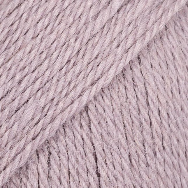 Drops Alpaca - A Twist of Yarn