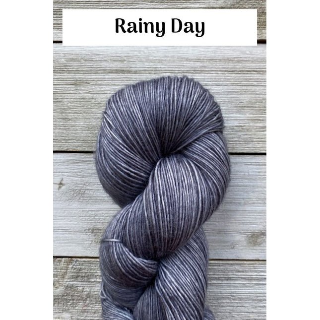 Merino Light - A Twist of Yarn